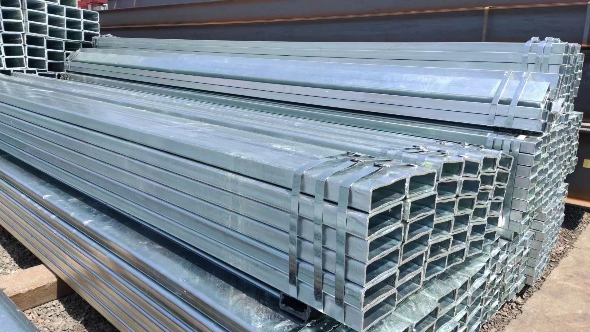 天津市金联兴钢铁有限公司